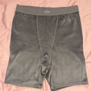 SKIMS Velour Biker Shorts